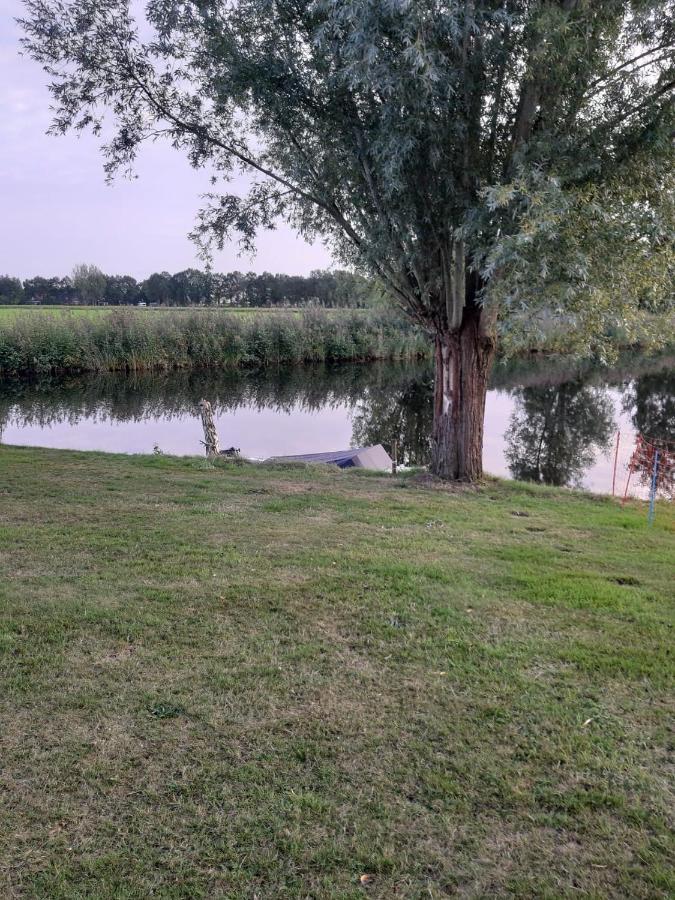 Amazing Home In Vlagtwedde, 3 Bedrooms, Recently Renovated For Recreational Purposes Only Экстерьер фото